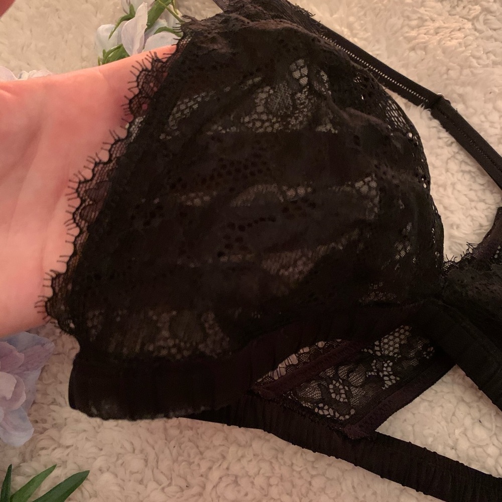 AERIE BLACK LACE BRA NEW W/ TAGS SIZE SMALL